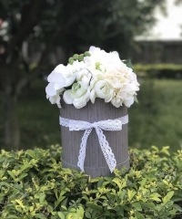 Paper round flower box with handles