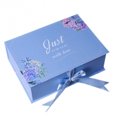 Paper magntic gift  box with ribbon